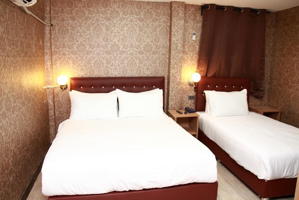 Harrys Suite Hotel Bangkok Cameră foto
